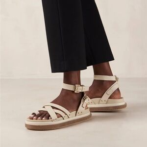 Aloha’s Buckle Up Sandals: Cream, size 39